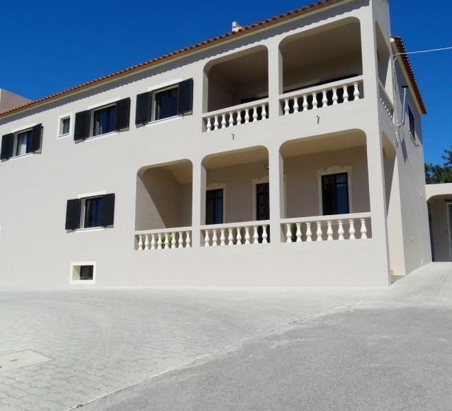 Villa For Sale in Sao Sebastiao Portugal