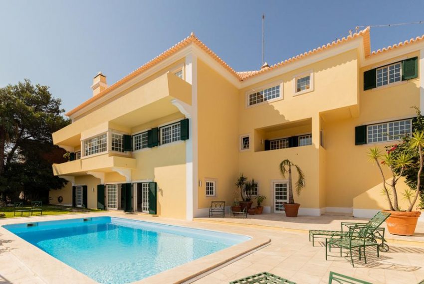 5 Bedroom Villa in Cascais, PortugalOcean Key Property Algarve