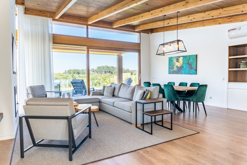 Villa For Sale in Obidos Portugal