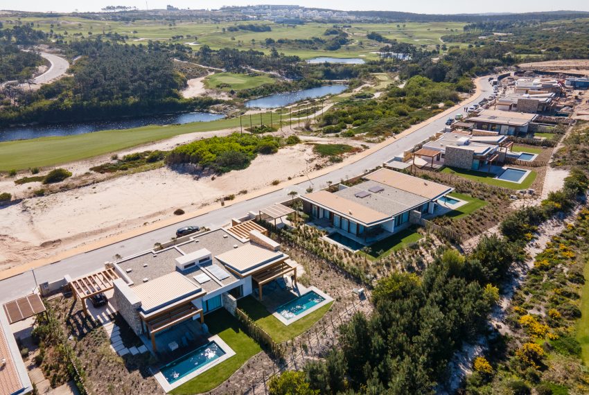 Villa For Sale in Obidos Portugal