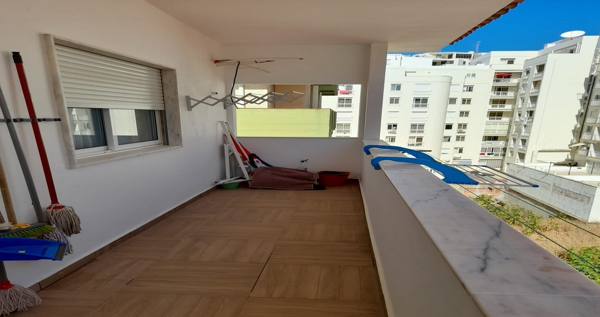 Apartment For Sale in Armacao De Pera PortugalOcean Key Property