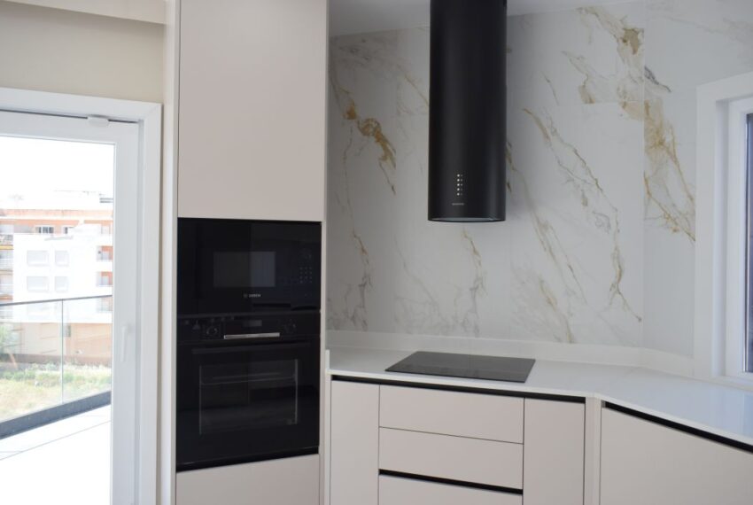Kitchen equipment