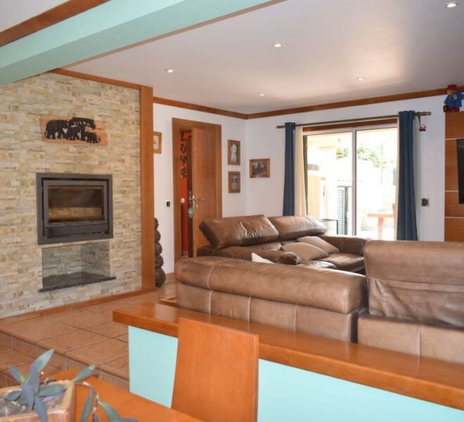 Living room 1